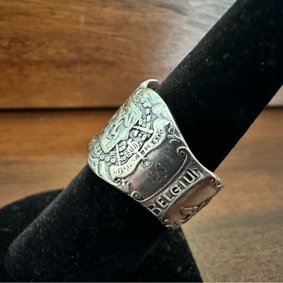 Belgium Spoon Ring - Picture 4 of 12